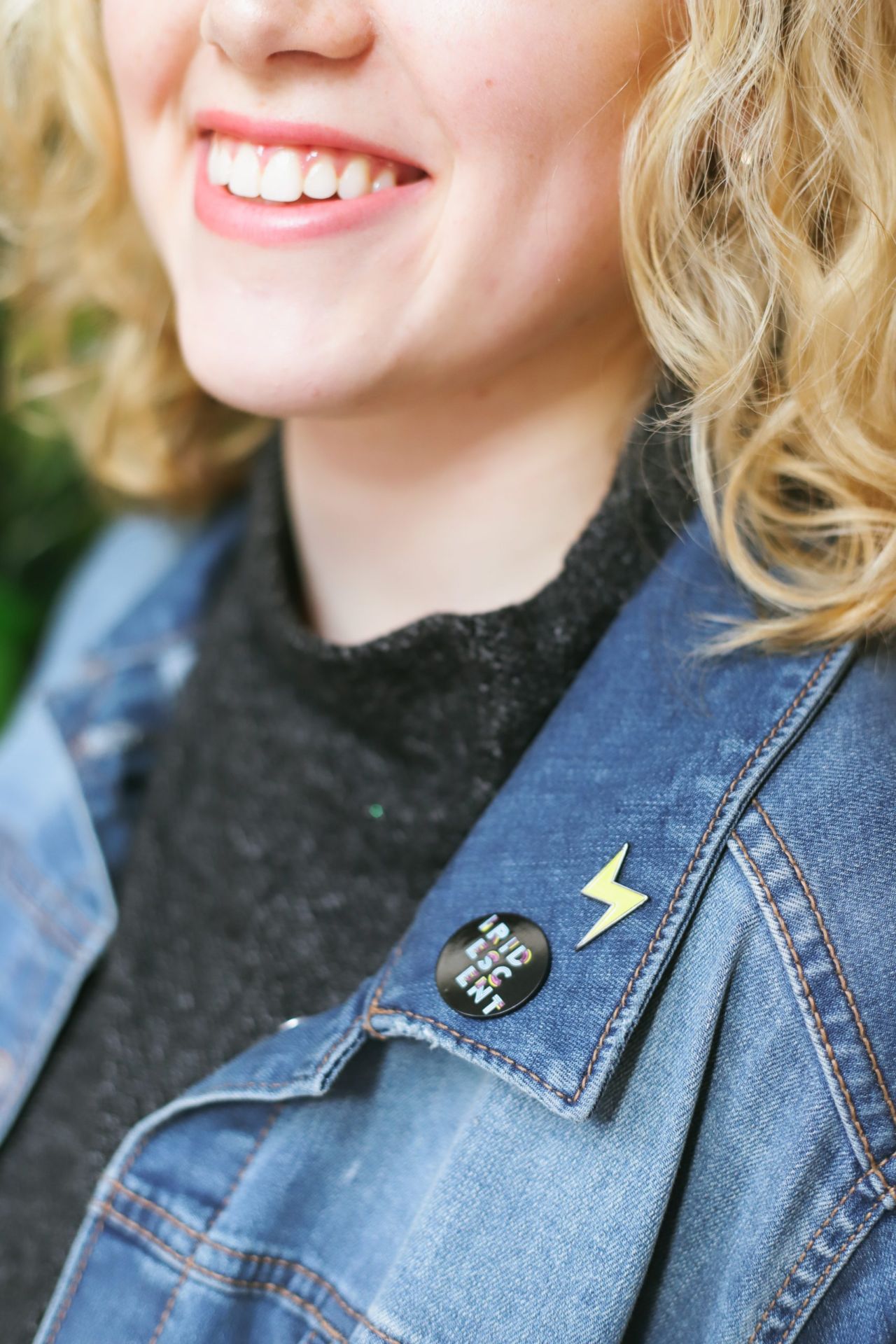 Lightning Bolt Pin: Iridescent Swag - Image 4