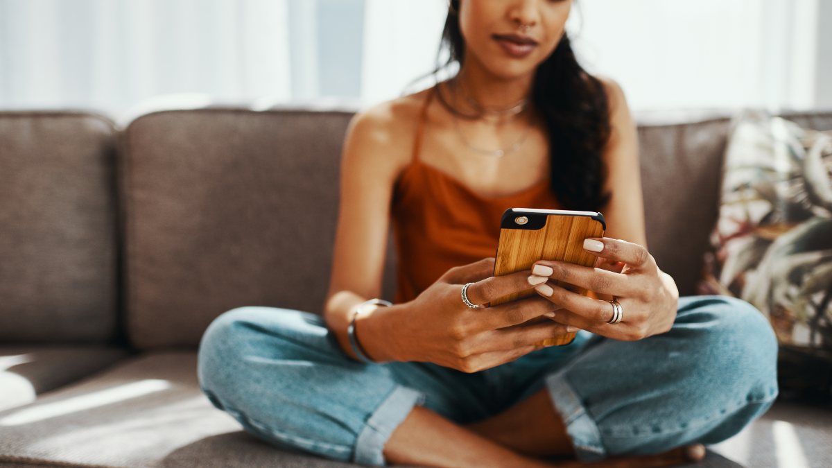 07_25_Tips for Navigating Dating Apps_ 07_18_5 Myths About Joy (and Happiness)_Header